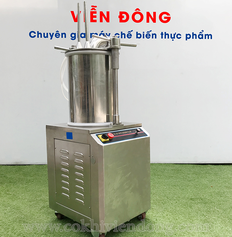 máy nhồi xúc xích bằng điện